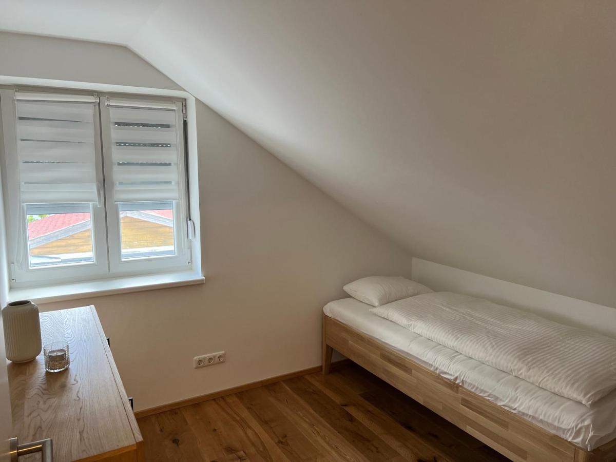 Ferienhaus 格蒙登 外观 照片